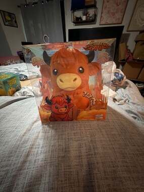 Rare Viral Highland Cow Squishy  *FAST SHIPPING*